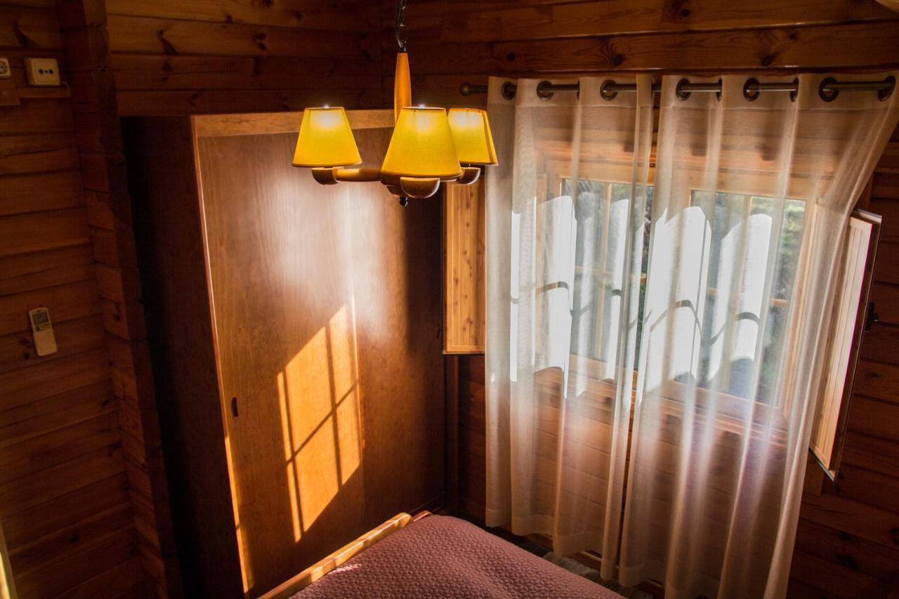Xisto Camping Janeiro de Baixo Ngoại thất bức ảnh