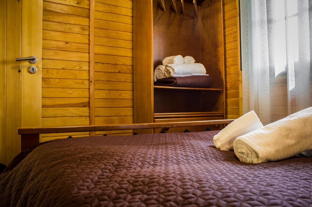 Xisto Camping Janeiro de Baixo Ngoại thất bức ảnh