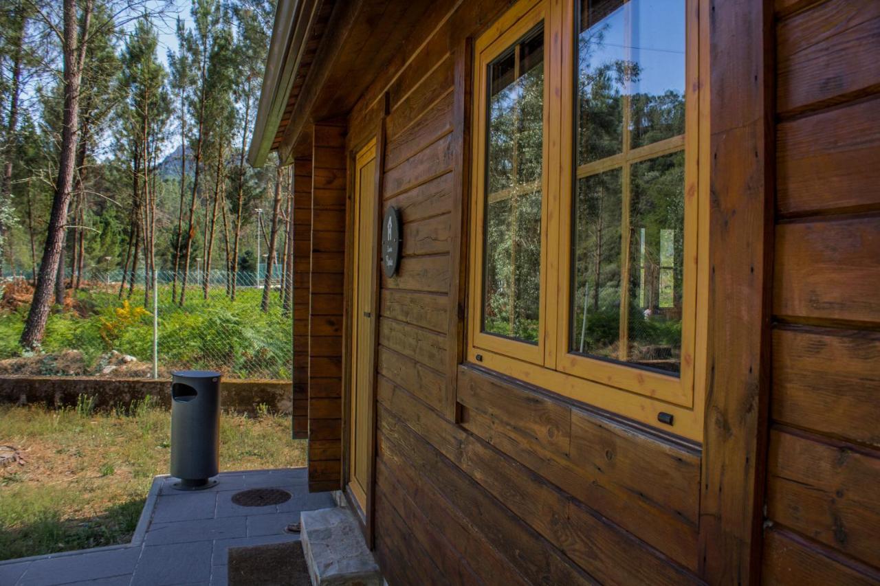 Xisto Camping Janeiro de Baixo Ngoại thất bức ảnh