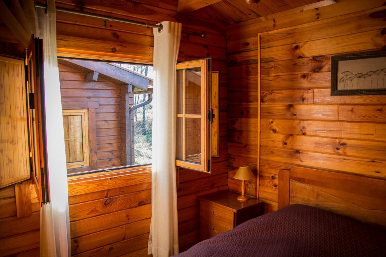 Xisto Camping Janeiro de Baixo Ngoại thất bức ảnh