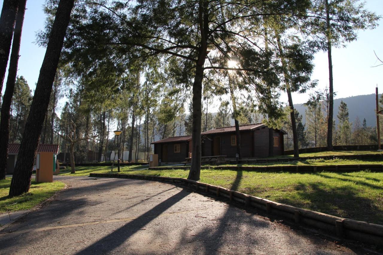 Xisto Camping Janeiro de Baixo Ngoại thất bức ảnh