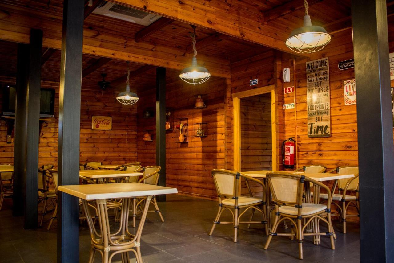 Xisto Camping Janeiro de Baixo Ngoại thất bức ảnh